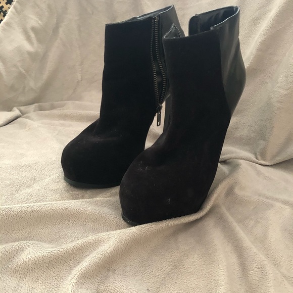 Steve Madden Jacquie ankle boot - Picture 2 of 5